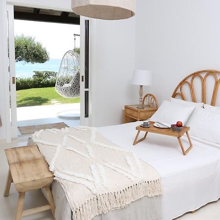 Seafront Calista Beach House With Garden Glyfada  Buitenkant foto